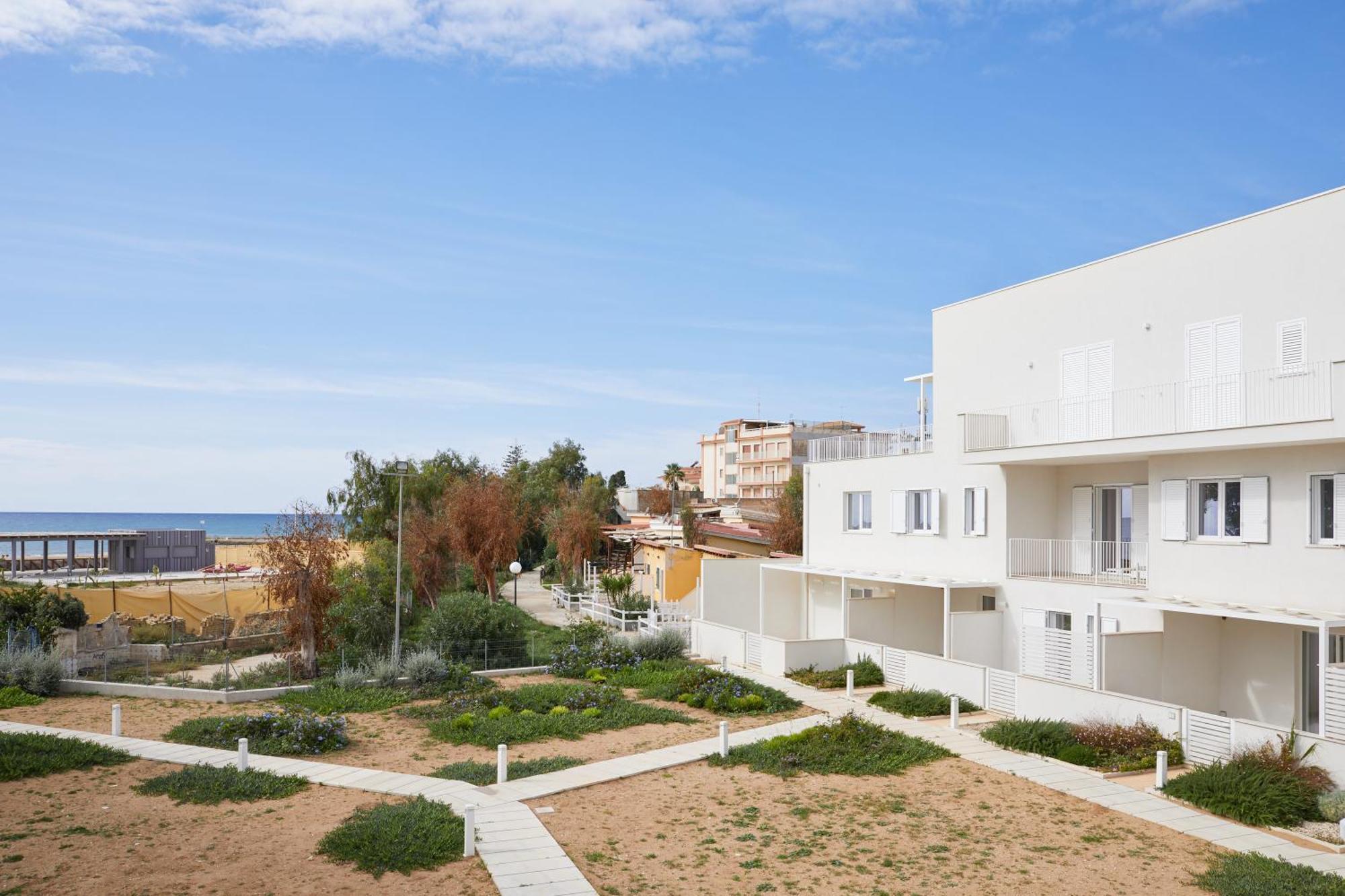 Keys Of Sicily - Residence "Sabbia" Sul Mare マリーナ・ディ・モーディカ エクステリア 写真